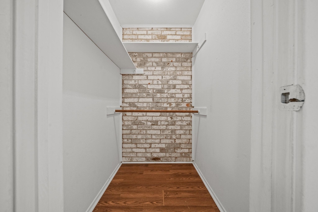 6463 Cambridge Glen Lane - Photo 21
