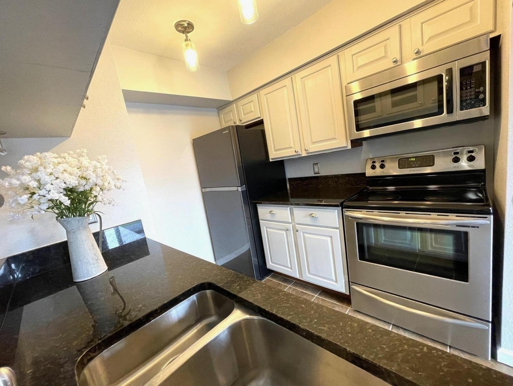 18519 Egret Bay Boulevard - Photo 1