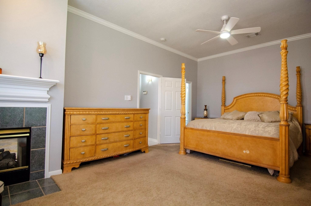 1211 Campton Court - Photo 19
