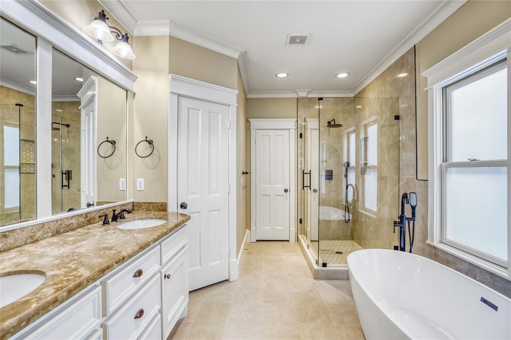 632 W 17th Street - Photo 14