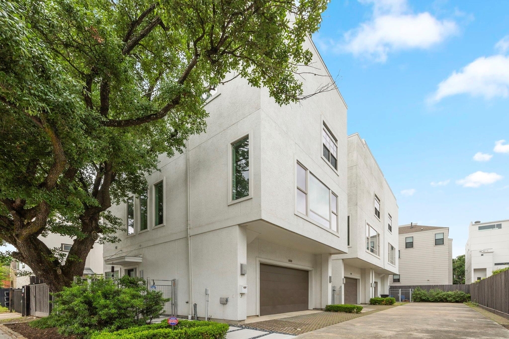 1808 Oakdale Street - Photo 30