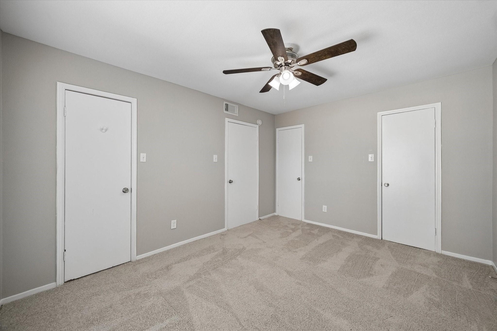 201 Emerson Street - Photo 8