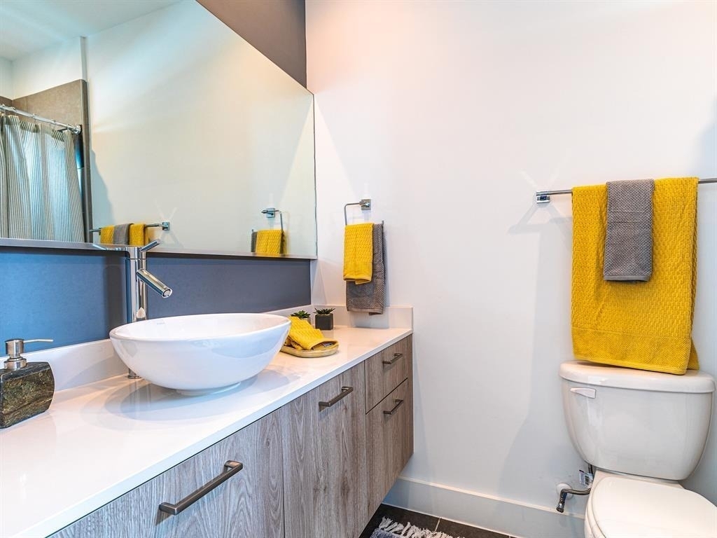 1236 W 25th Street - Photo 17