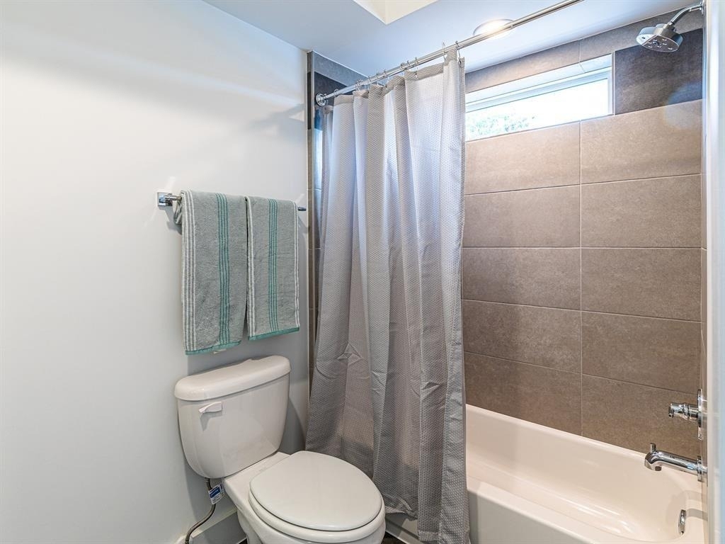 1236 W 25th Street - Photo 9