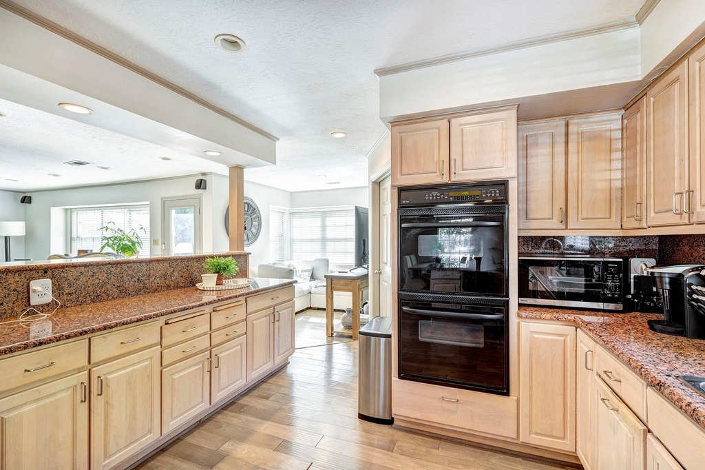 12511 Boheme Drive - Photo 8