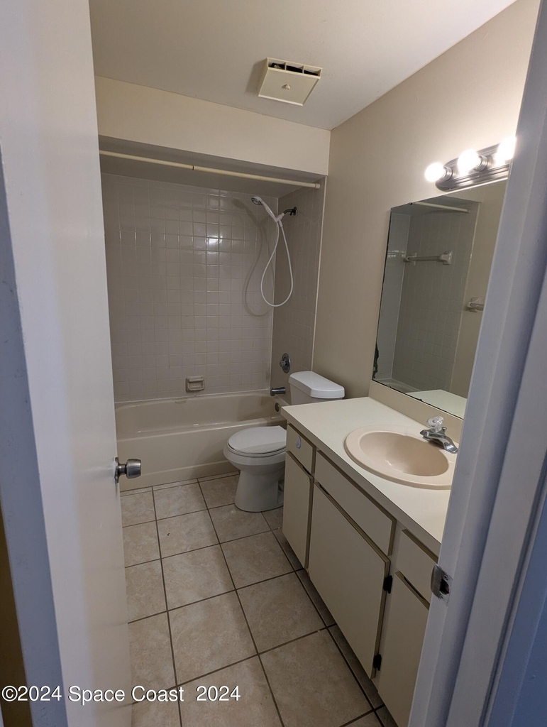 1051 Clearmont Street Ne - Photo 8