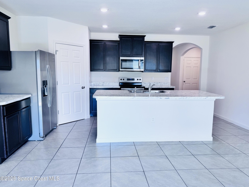 2158 Jupiter Boulevard Sw - Photo 7