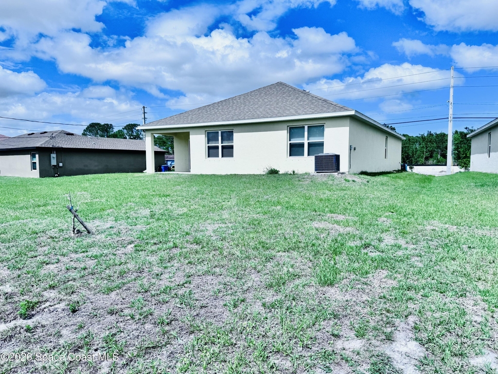 2158 Jupiter Boulevard Sw - Photo 19