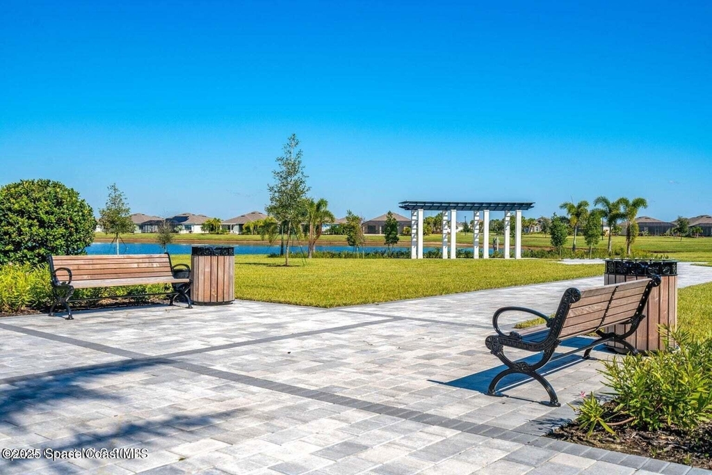 1703 Great Belt Circle - Photo 32