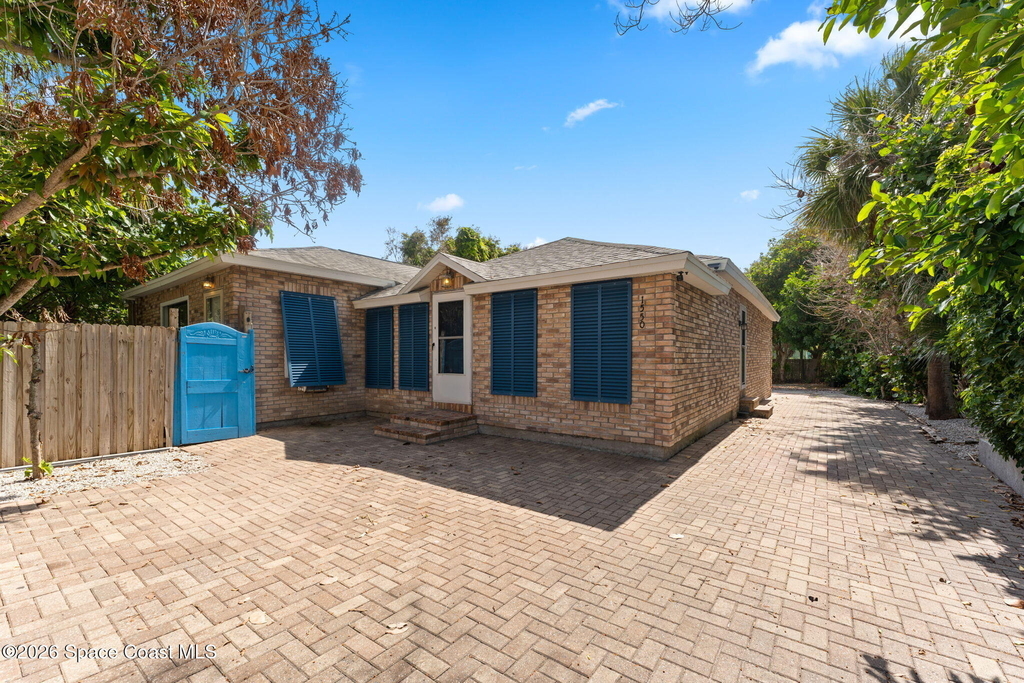 1550 S Atlantic Avenue - Photo 1