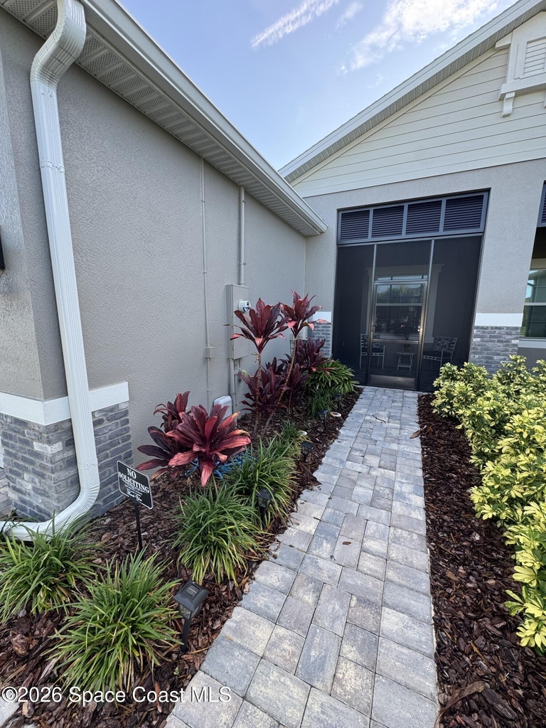 3010 Avalonia Drive - Photo 1