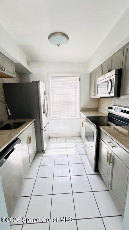 120 E Colonial Court - Photo 4