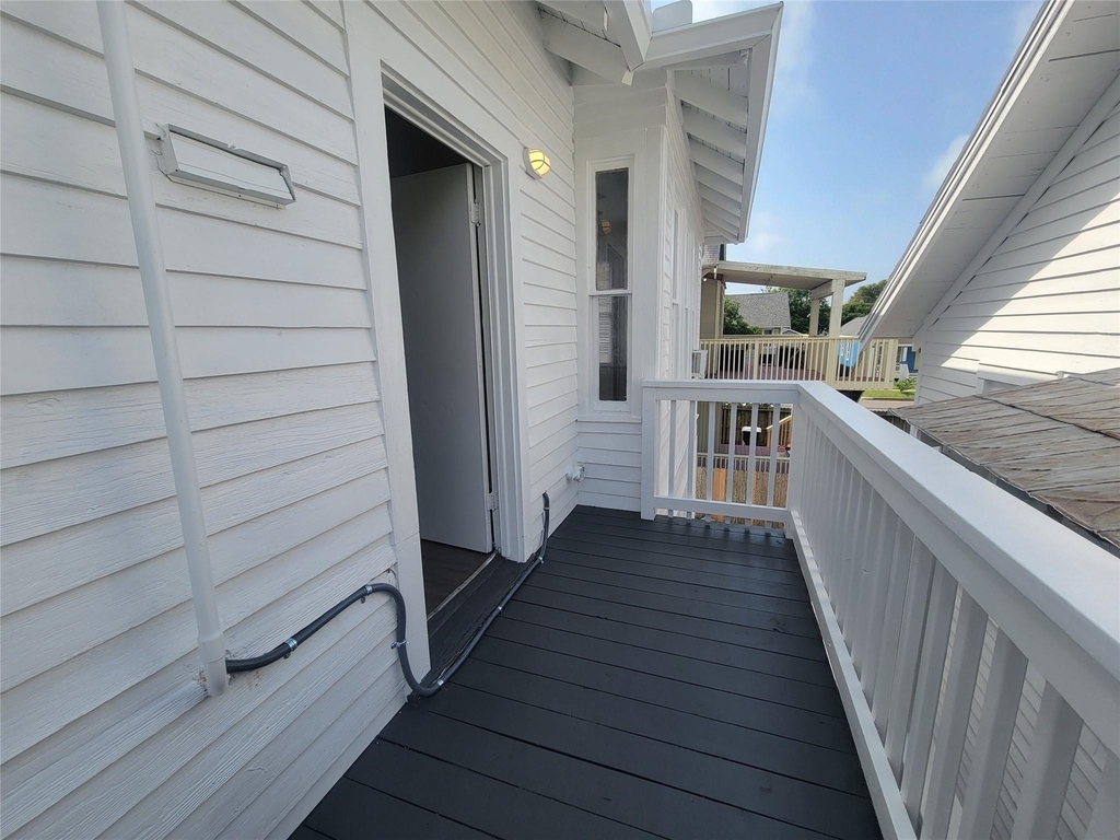 2221 35th Street - Photo 18