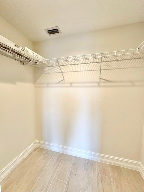 1825 Riverside Drive - Photo 8