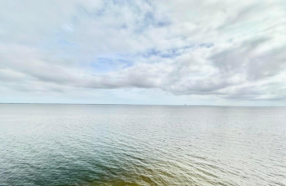 1825 Riverside Drive - Photo 18