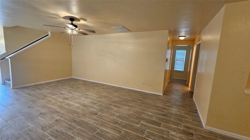 22135 Greengate Drive - Photo 19