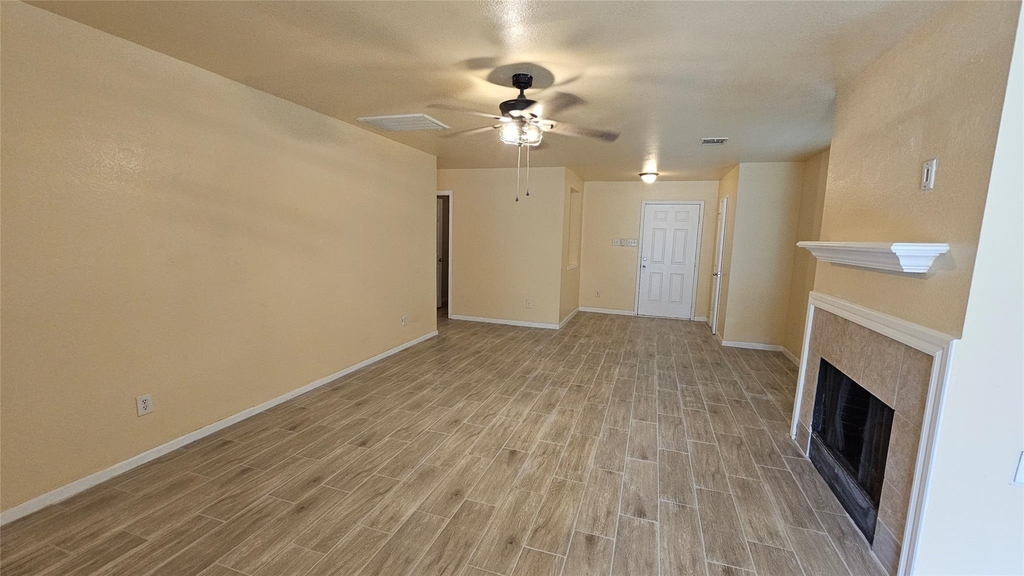 22135 Greengate Drive - Photo 16