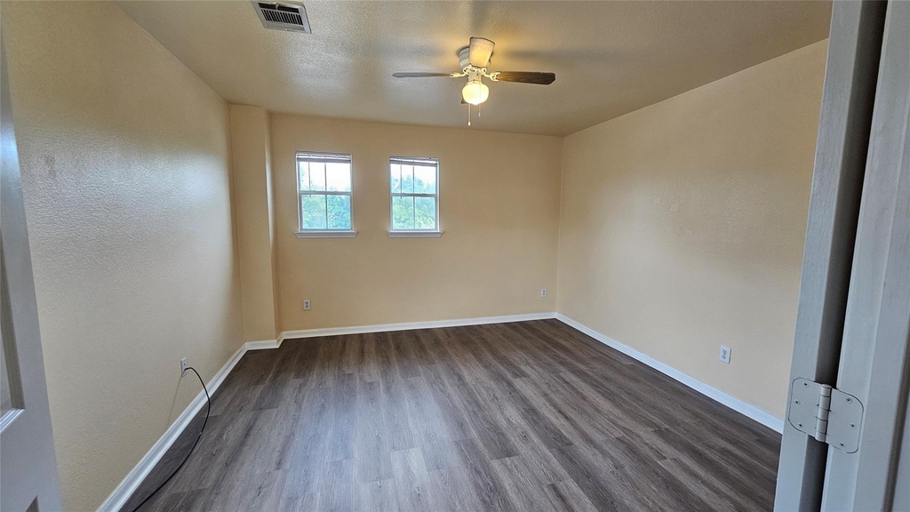 22135 Greengate Drive - Photo 12