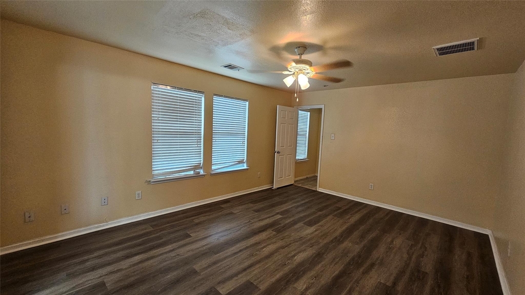 22135 Greengate Drive - Photo 34
