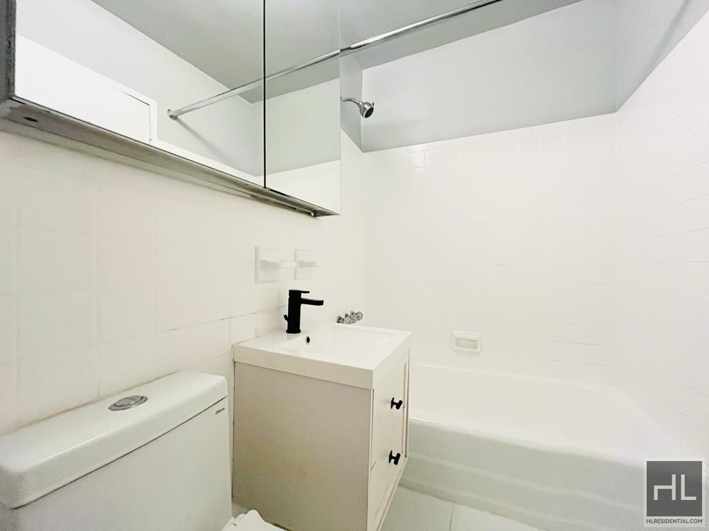 West 53rd Street - Photo 5