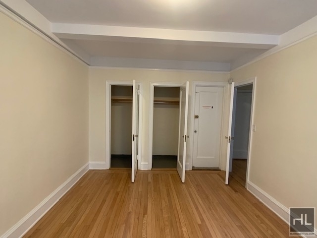 East 68 Street - Photo 3