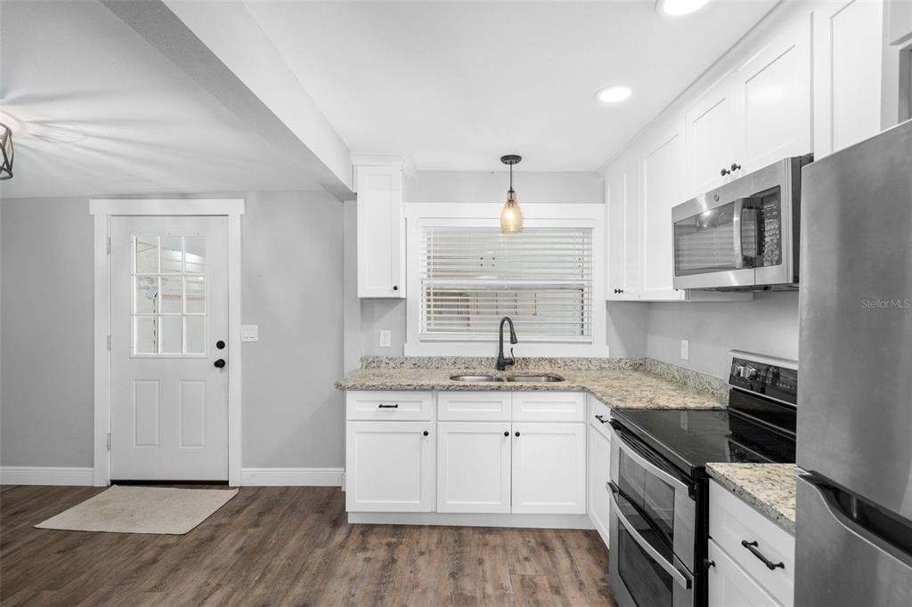5535 Pasco Way - Photo 10