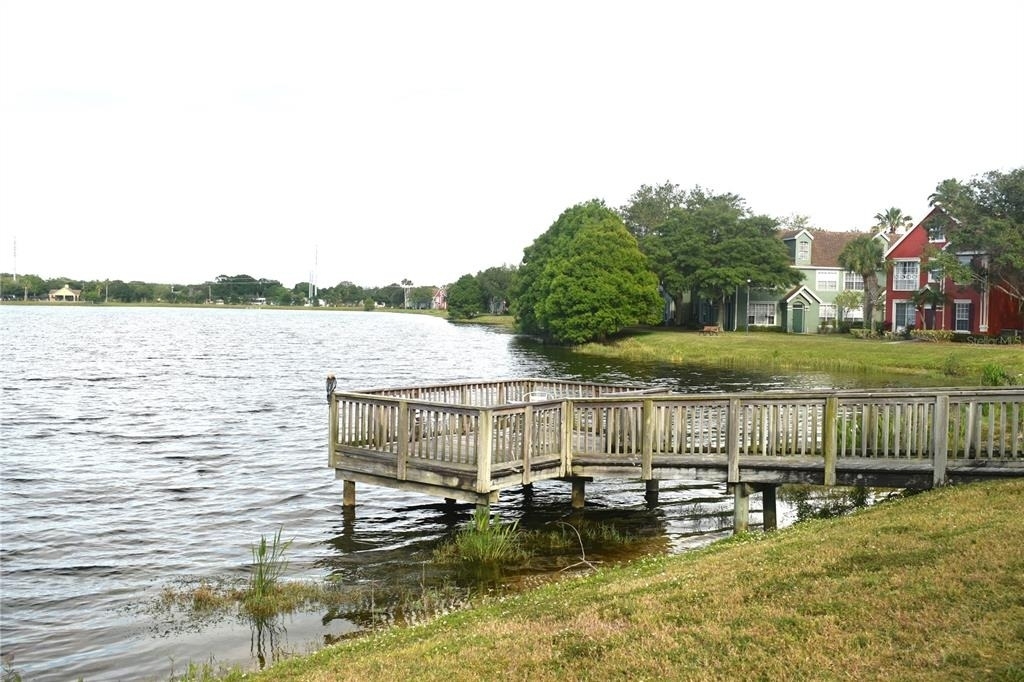 9078 Lake Chase Island Way - Photo 39