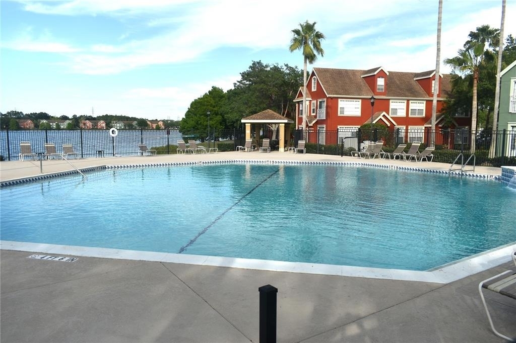 9078 Lake Chase Island Way - Photo 36