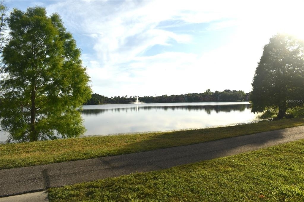 9078 Lake Chase Island Way - Photo 32