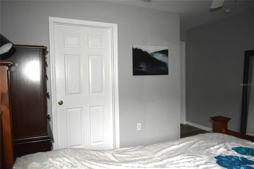 9078 Lake Chase Island Way - Photo 17