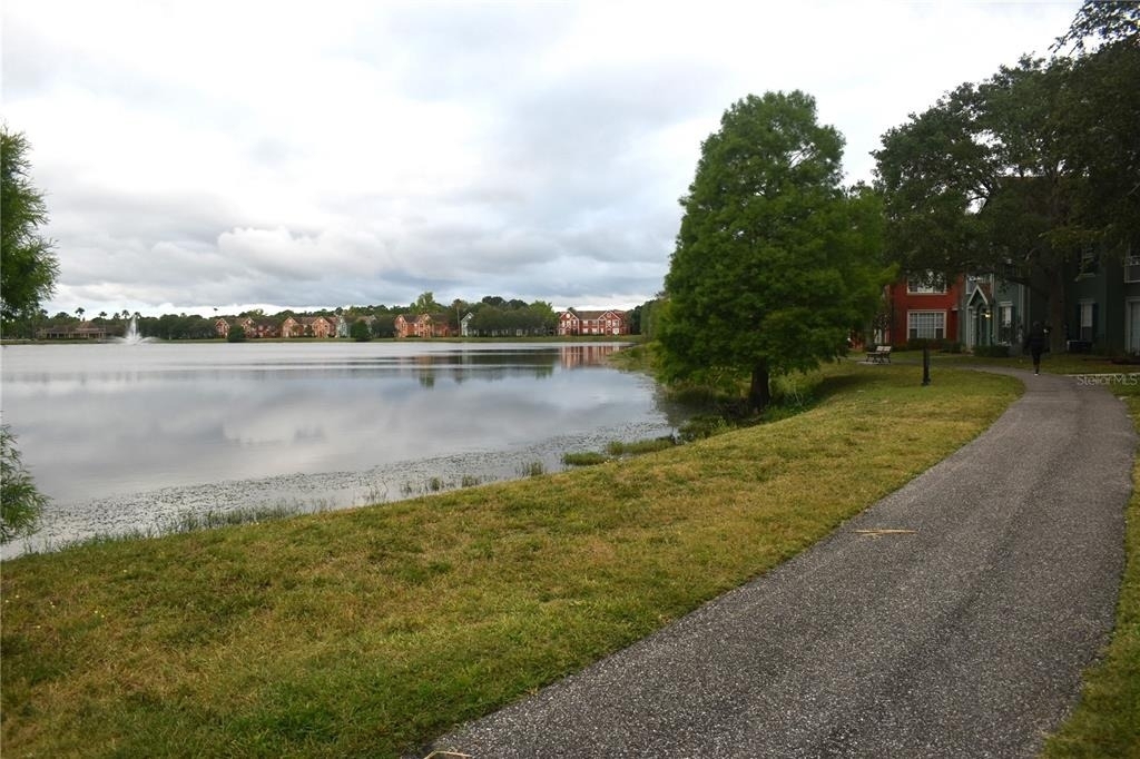 9078 Lake Chase Island Way - Photo 33