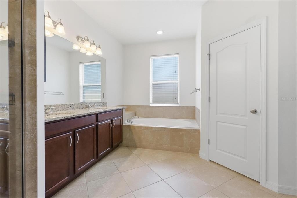 740 Preakness Circle - Photo 16