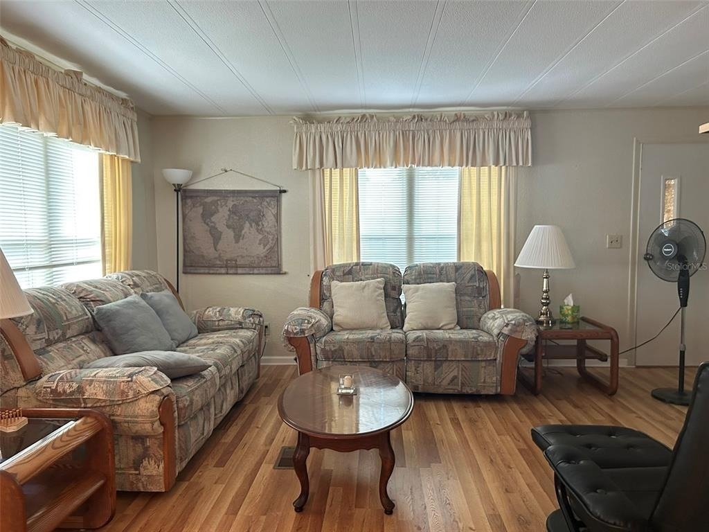 8407 Weatherford Avenue - Photo 2