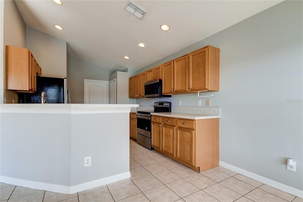 18829 Maisons Drive - Photo 26