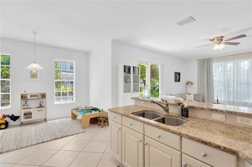 8307 Manor Club Circle - Photo 7
