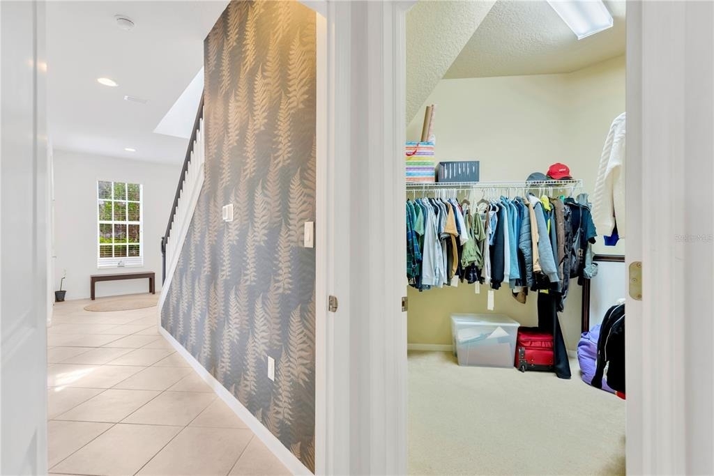 8307 Manor Club Circle - Photo 11
