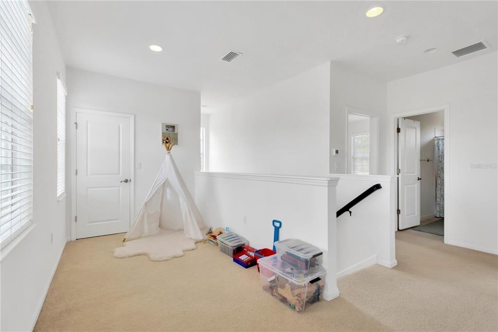 8307 Manor Club Circle - Photo 17
