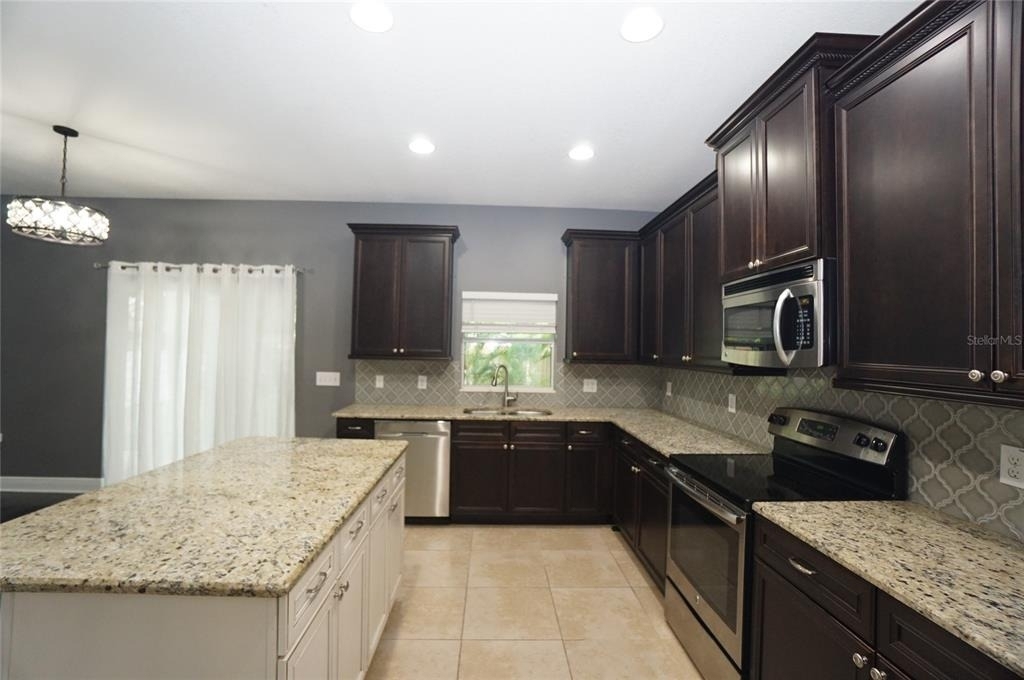 7303 S Shamrock Road - Photo 11
