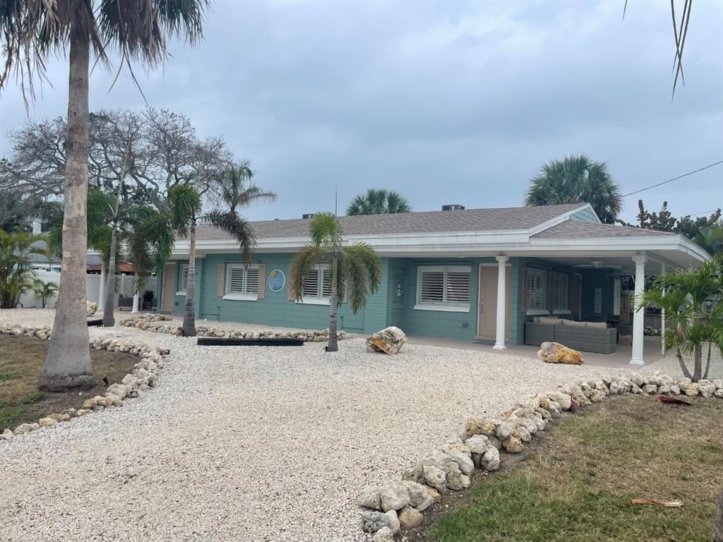 720 E Gulf Boulevard - Photo 0