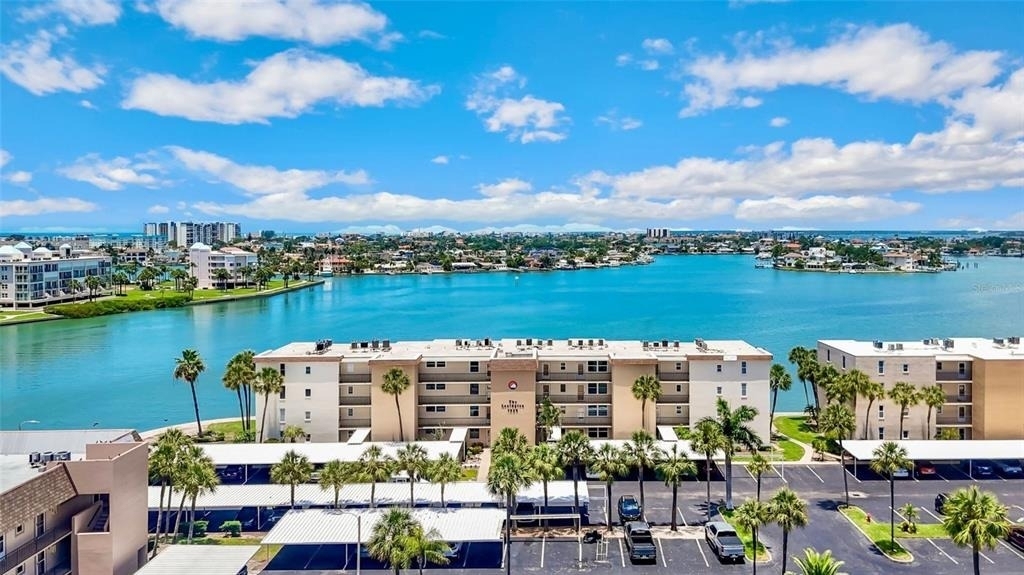 7920 Sun Island Drive S - Photo 0