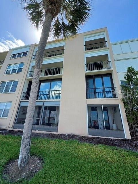 7920 Sun Island Drive S - Photo 1
