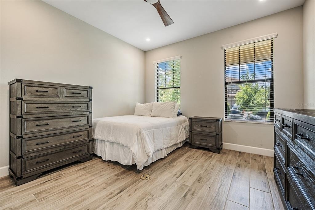 12316 Fitzroy Street - Photo 17