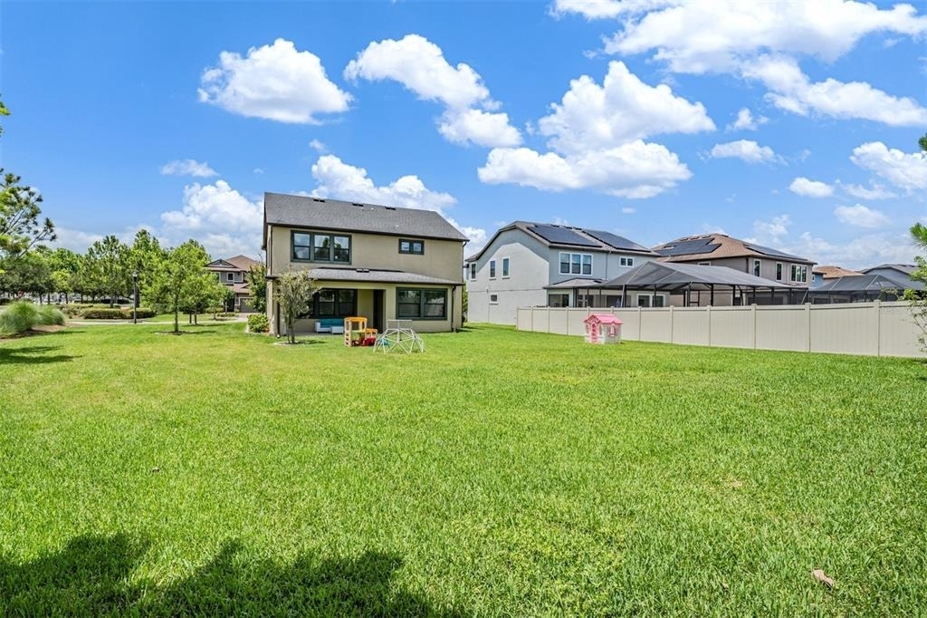 12316 Fitzroy Street - Photo 33