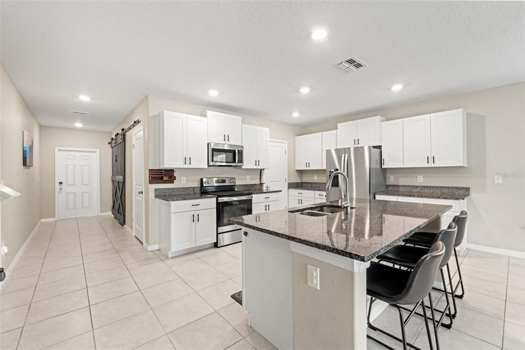 194 Argyll Drive - Photo 20