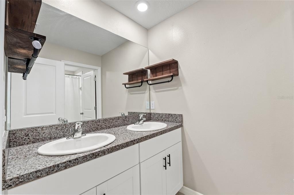 194 Argyll Drive - Photo 38