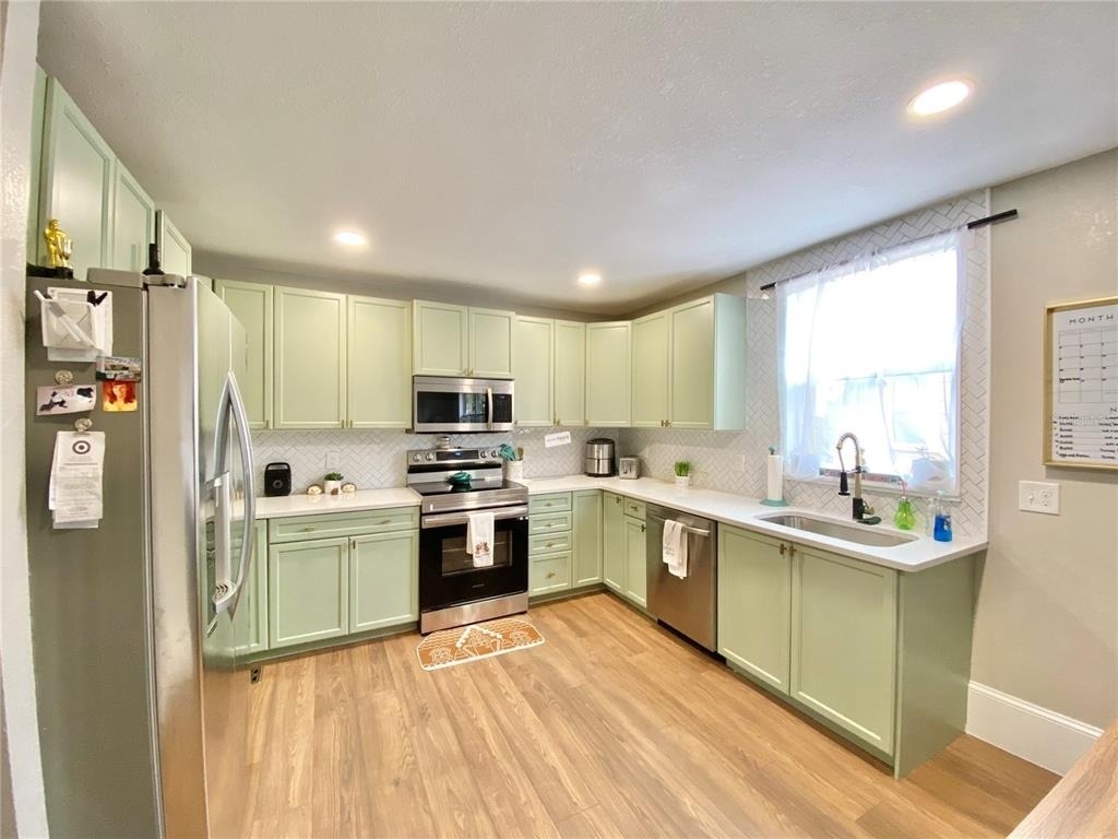 908 E 20th Avenue - Photo 1