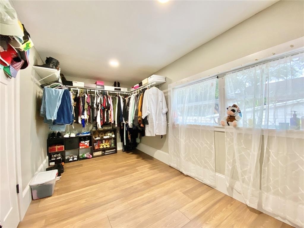 908 E 20th Avenue - Photo 9