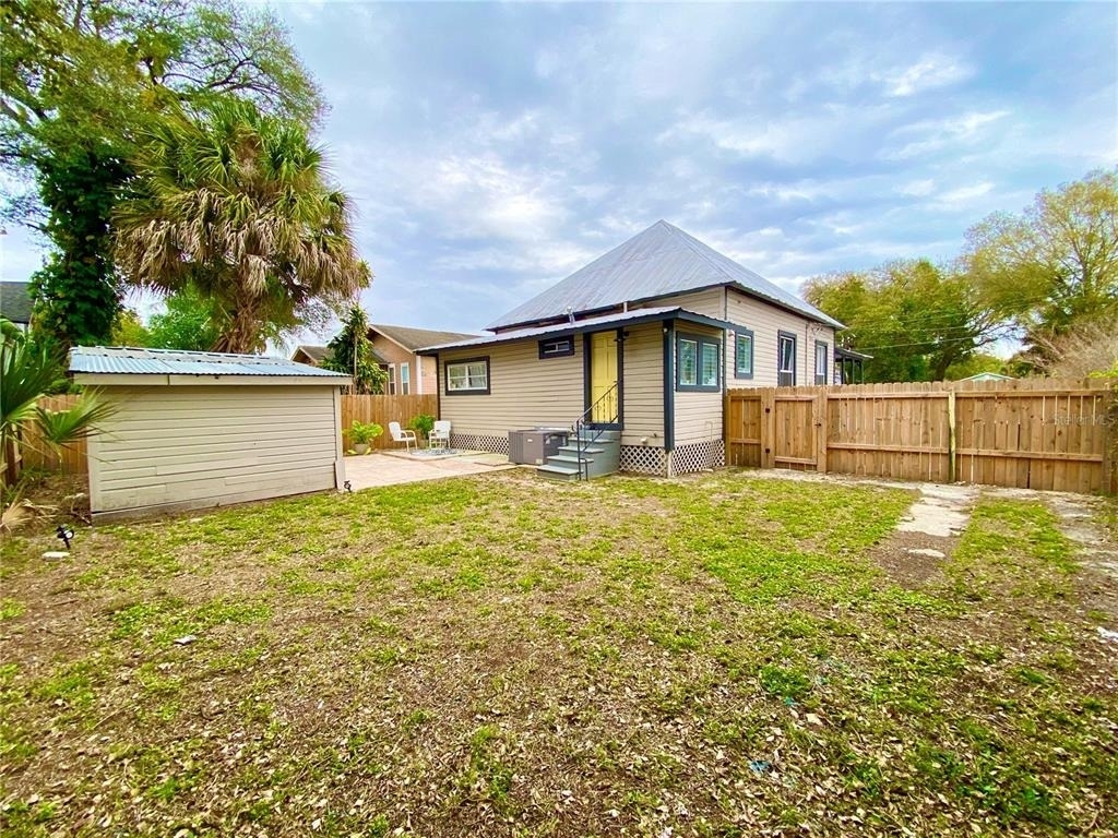 908 E 20th Avenue - Photo 12