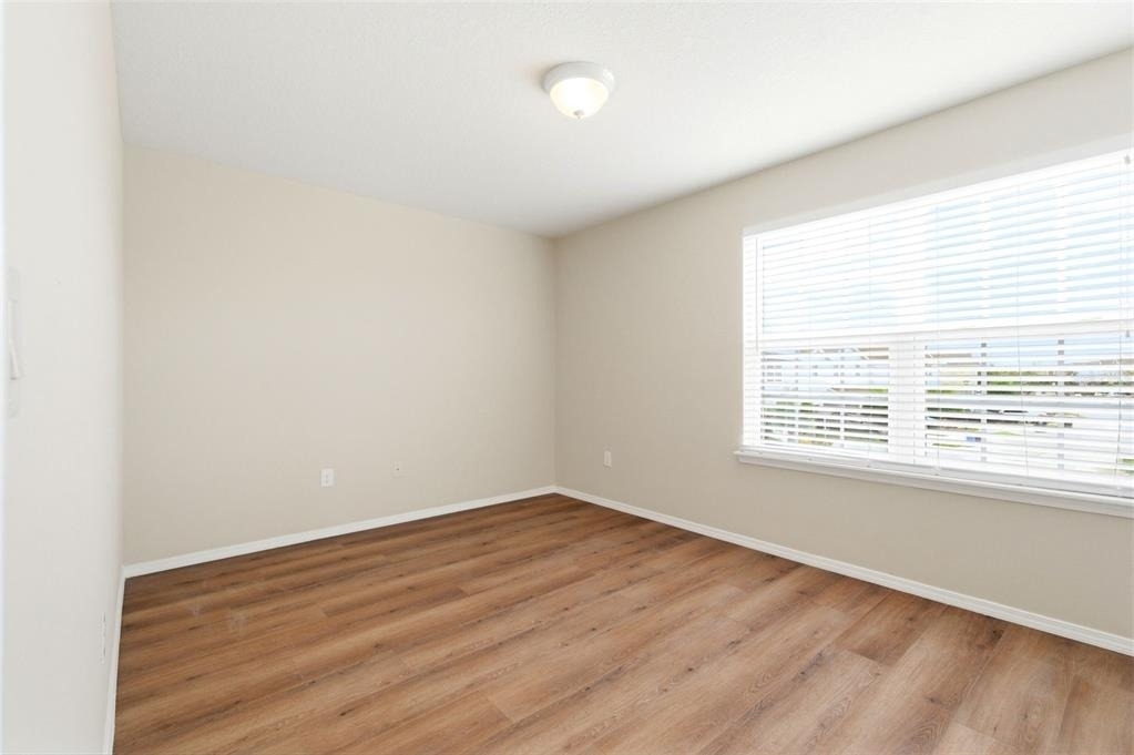 8961 Turnstone Haven Place - Photo 11
