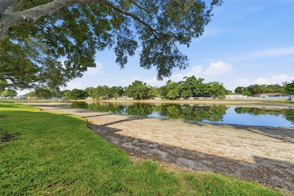 3821 N Oak Drive - Photo 19